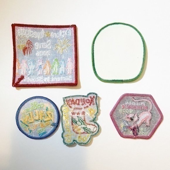 Girl Scouts Set of 5 Patches - Picture 1 of 1